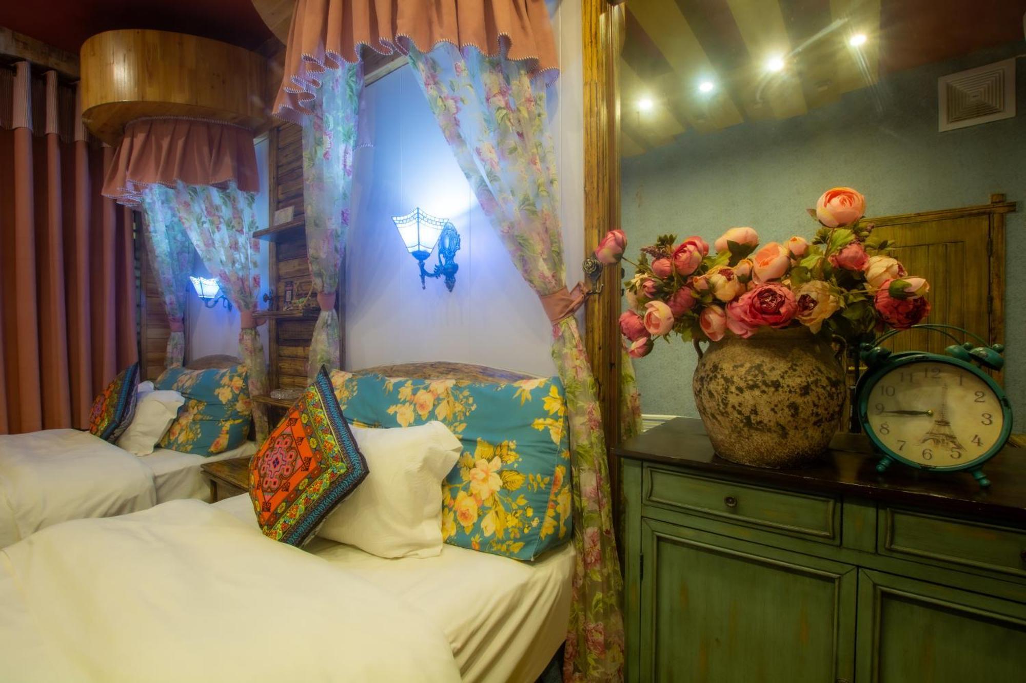 Floral Hotel - Baihui Living Zhangjiajie Luaran gambar